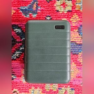 Away Mini Suitcase Green